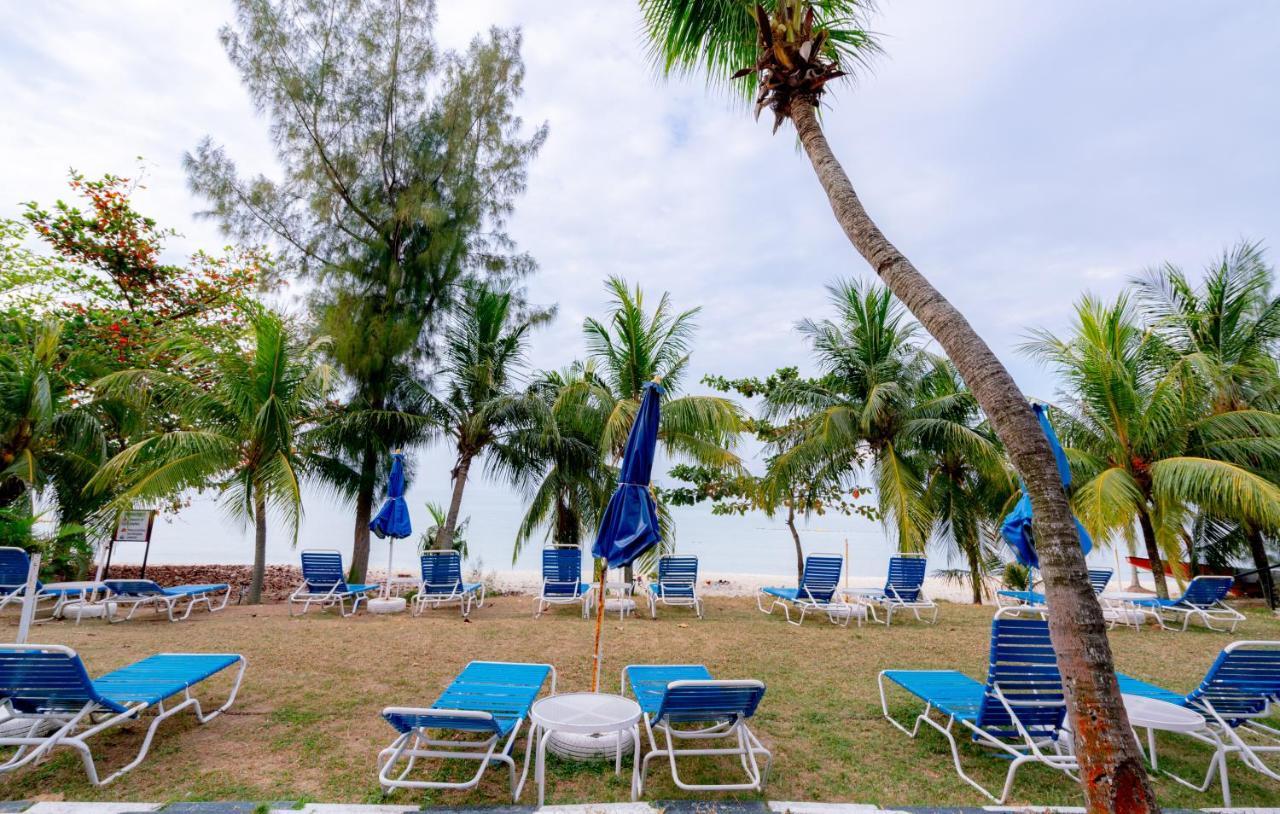 Romantic Couple Suite + Beach-Front Balcony Tanjung Bungah  Exteriér fotografie